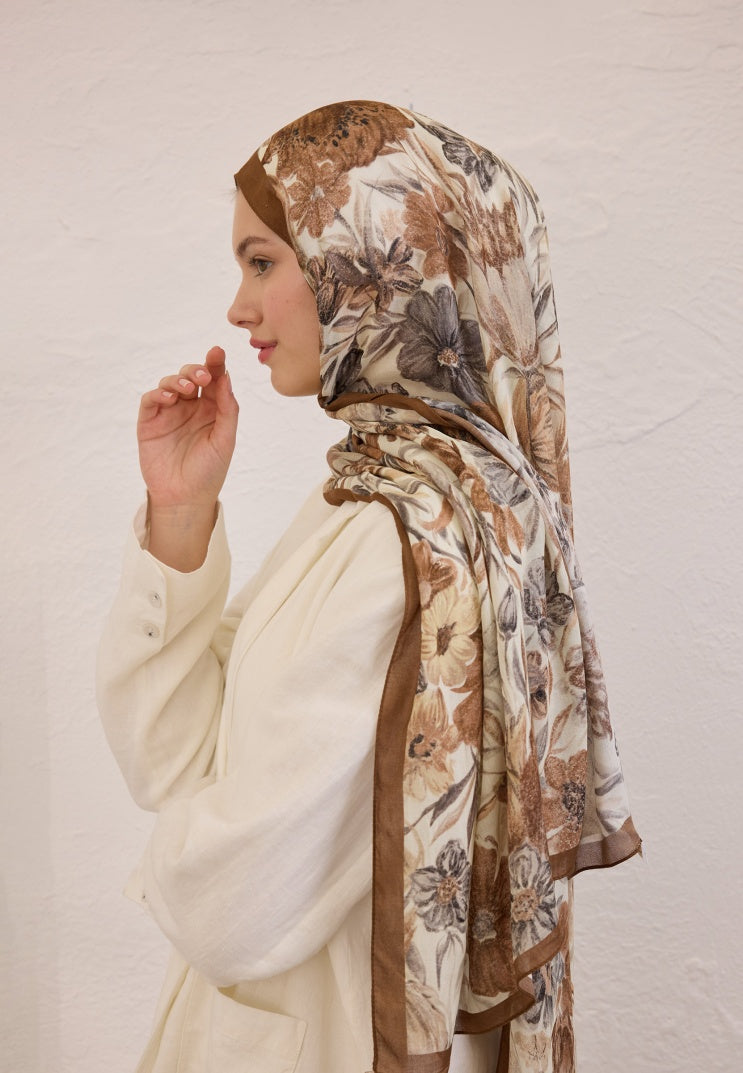 VINTAGE GARDEN PATTERN RAMI HIJAB BROWN