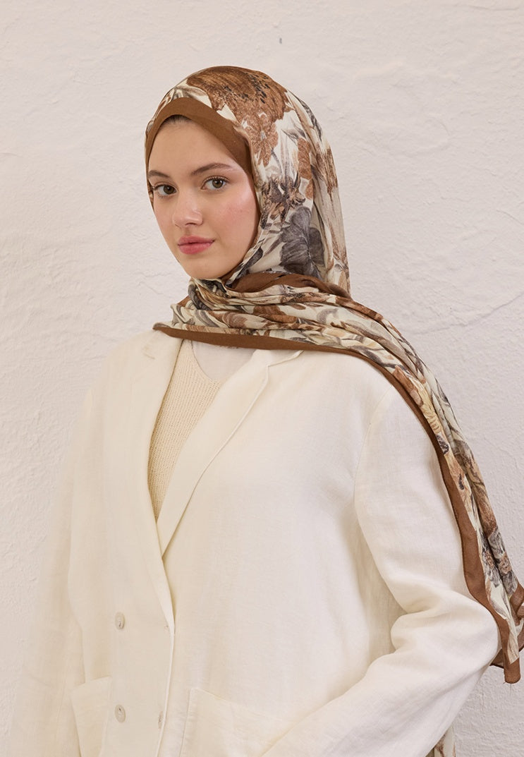 VINTAGE GARDEN PATTERN RAMI HIJAB BROWN