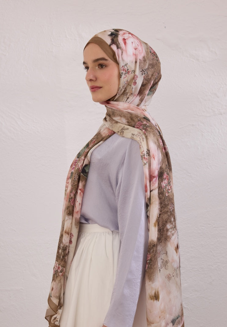 VINTAGE ROSE PATTERN RAMI HIJAB MINK