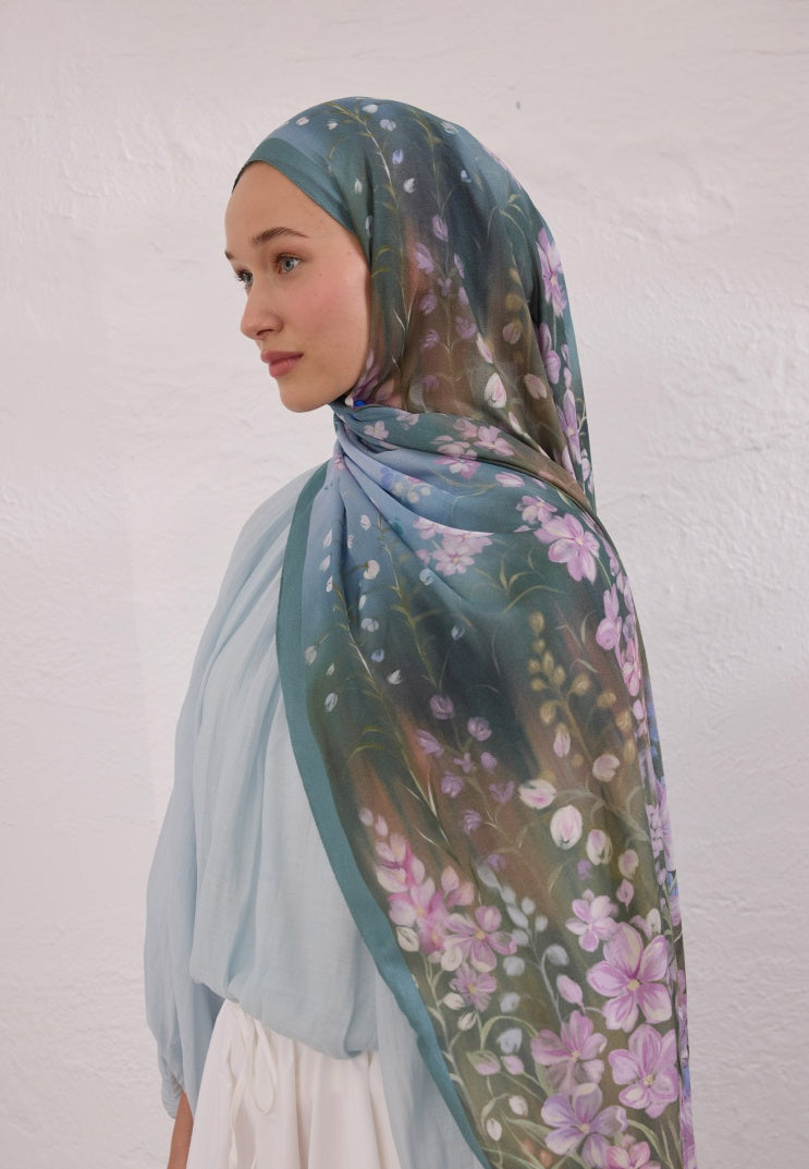 WISTERIA PATTERN RAMI HIJAB SOFT BLUE