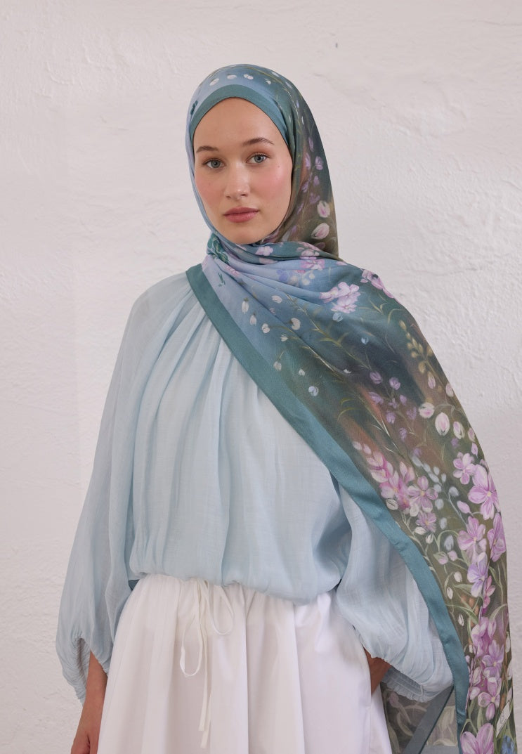 WISTERIA PATTERN RAMI HIJAB SOFT BLUE