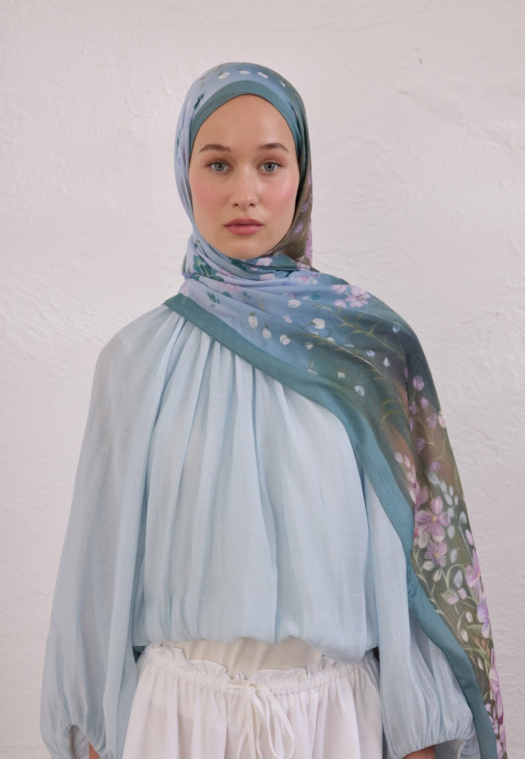 WISTERIA PATTERN RAMI HIJAB SOFT BLUE