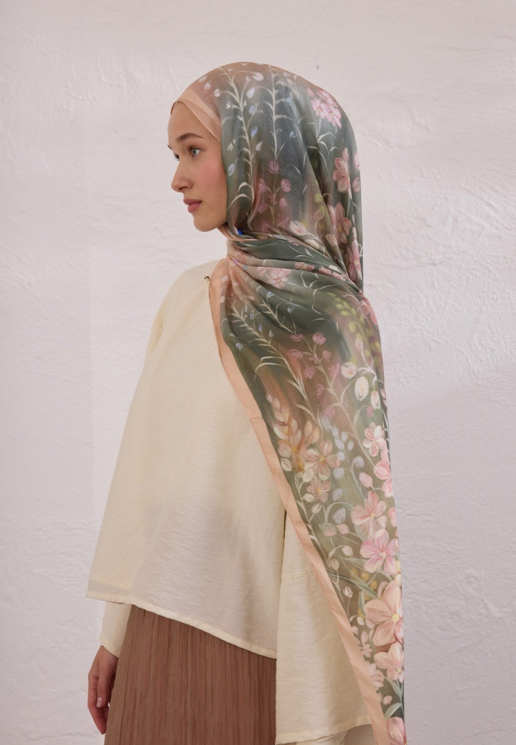 WISTERIA PATTERN RAMI HIJAB SALMON