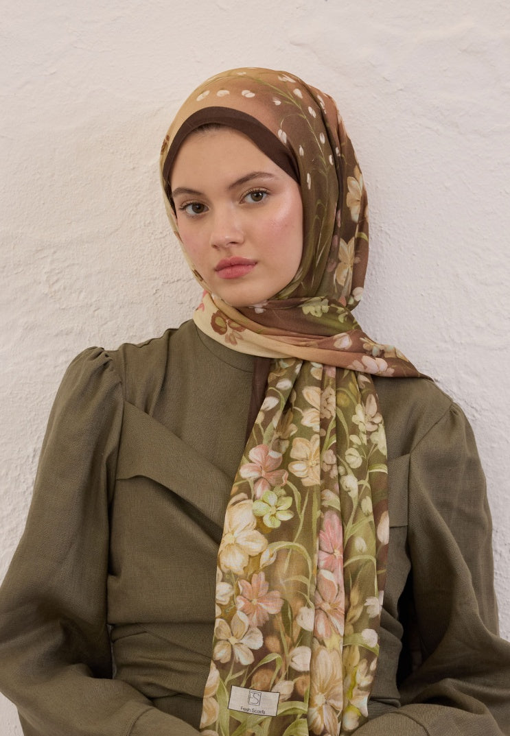 WISTERIA PATTERN RAMI HIJAB BROWN