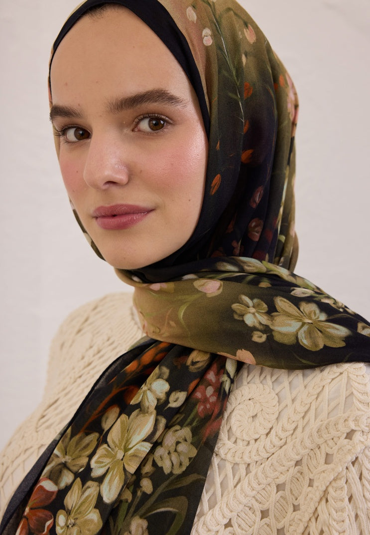 WISTERIA PATTERN RAMI HIJAB BLACK
