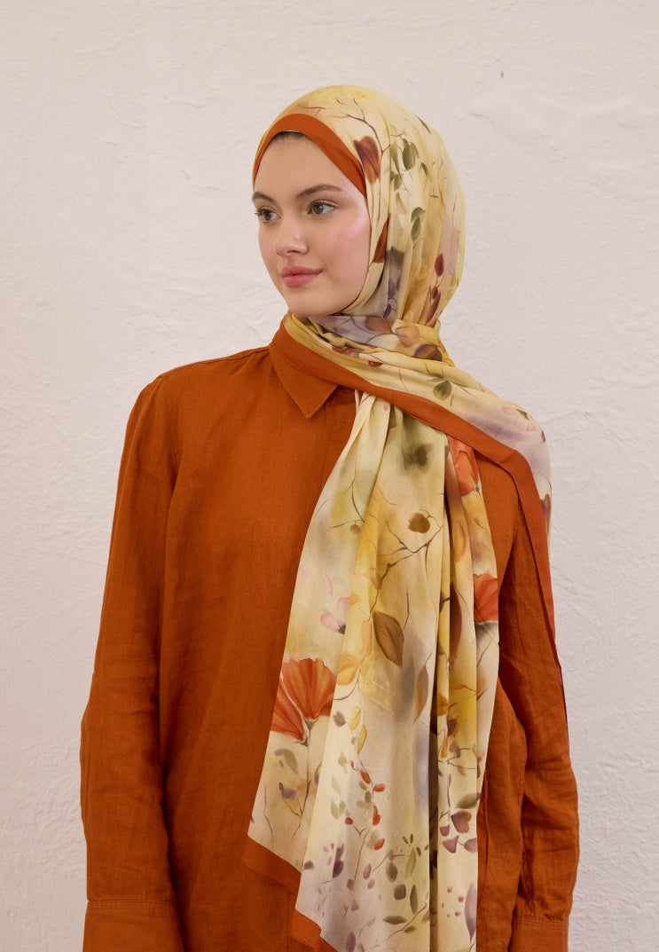 SWEET WILLIAM PATTERN RAMI HIJAB TILE