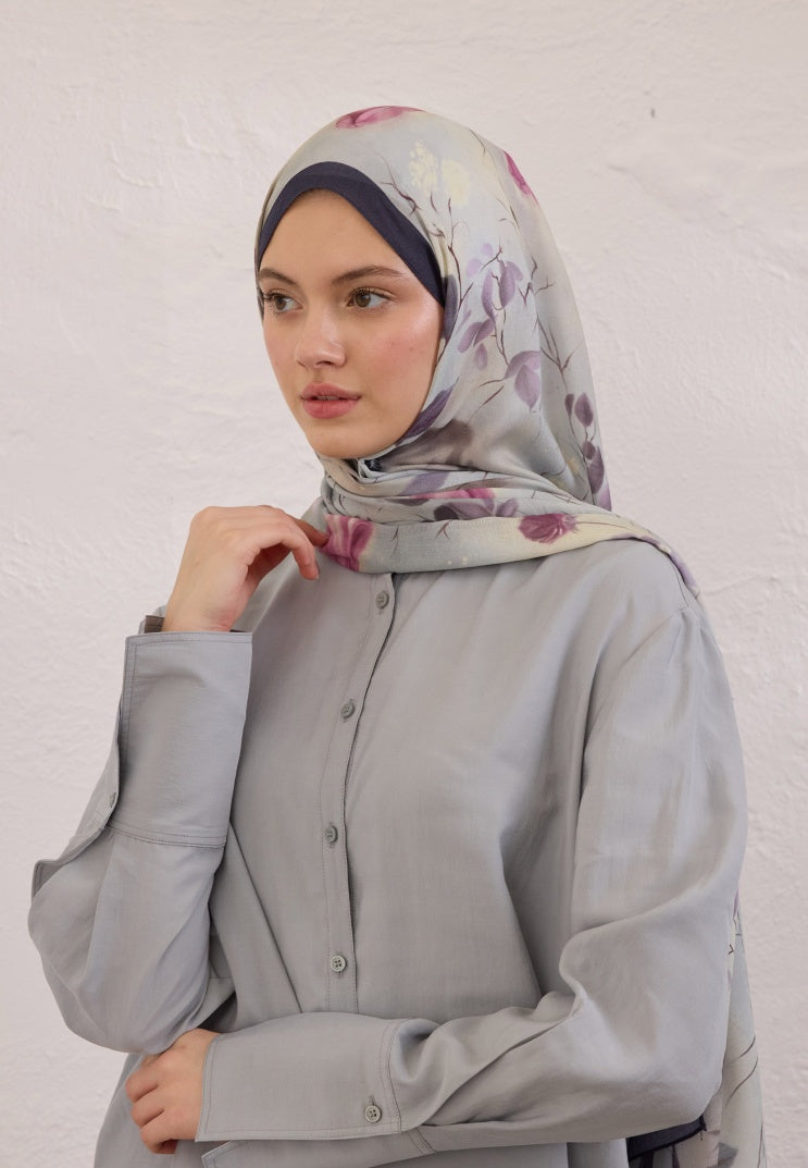 SWEET WILLIAM PATTERNED RAMI HIJAB SOFT BLUE