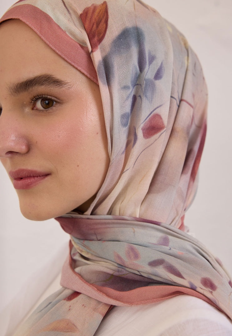 SWEET WILLIAM PATTERNED RAMI HIJAB SOFT PINK