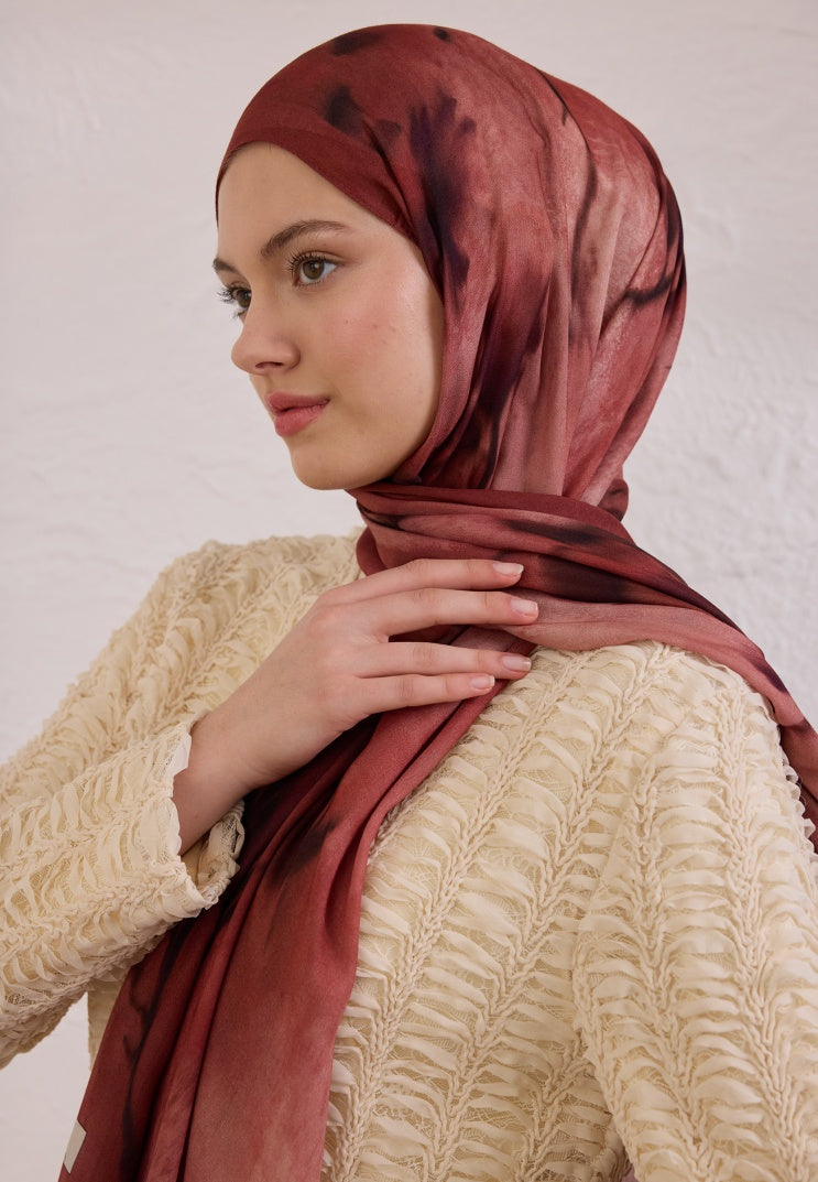 DARK FLORA PATTERN RAMI HIJAB DARK TILE