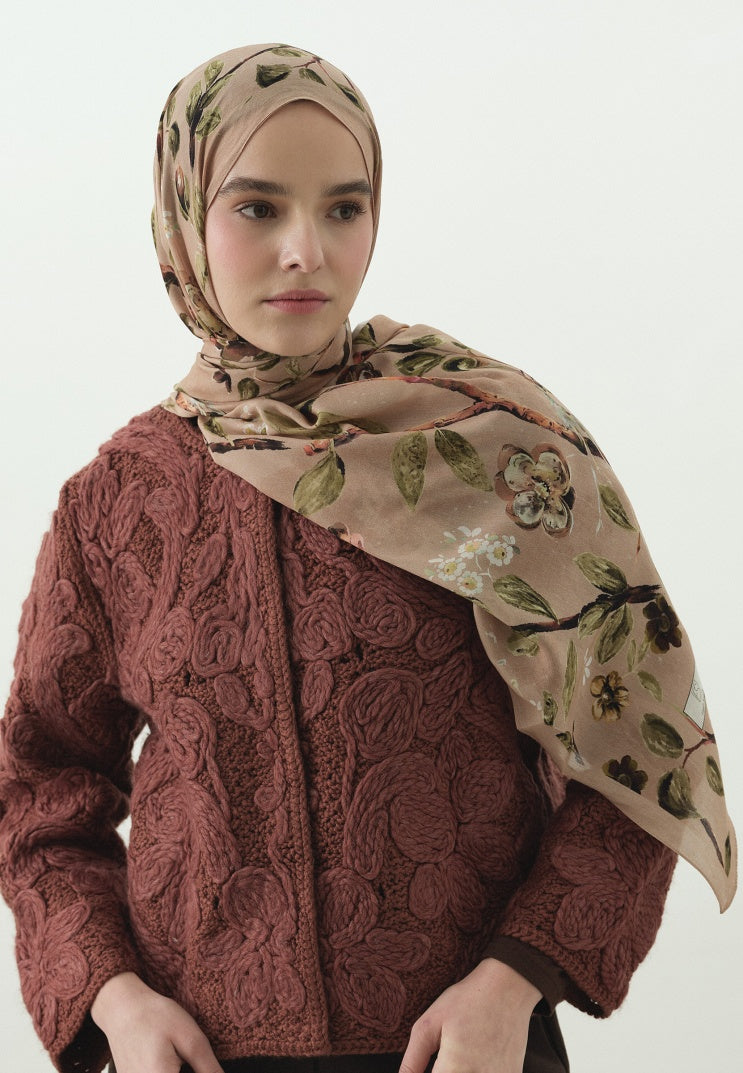 FLOWER RAIN PATTERNED COTTON VISCOSE HIJAB SALMON