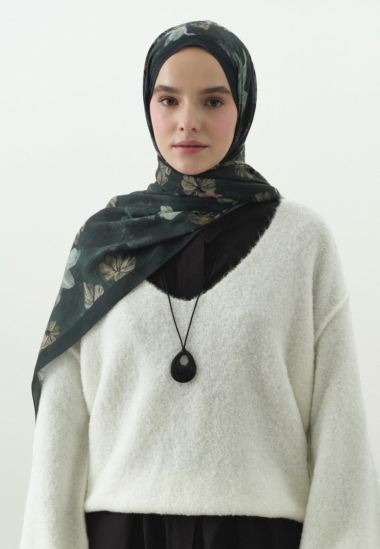 FALL BREEZE PATTERNED COTTON VISCOSE HIJAB DEEP GREEN