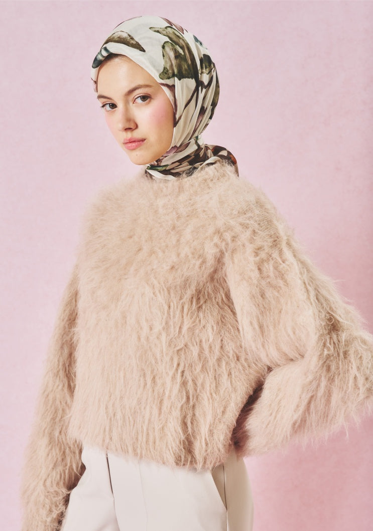 LOVE IN BLOOM PATTERNED FLOSS VISCOSE SCARF BROWN
