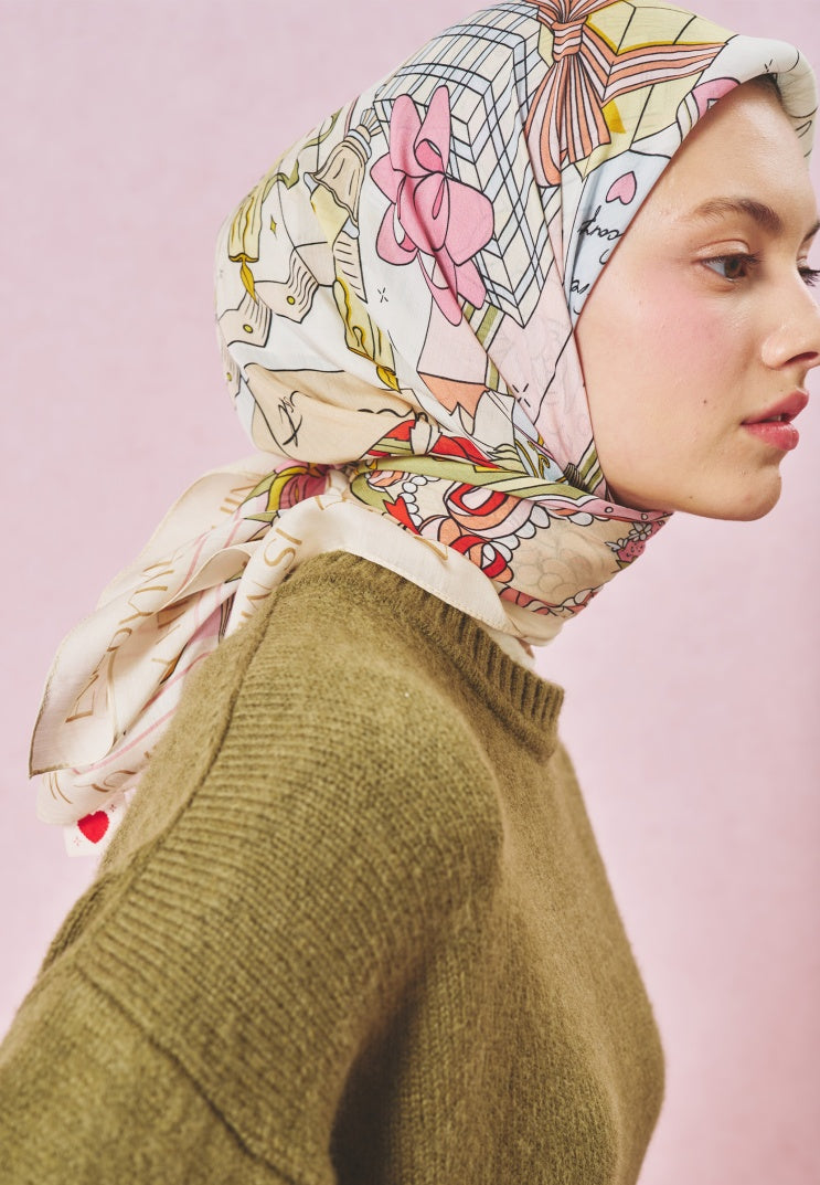 A CINDERELLA’S DREAM PATTERNED FLOSS VISCOSE SCARF SUNSHINE