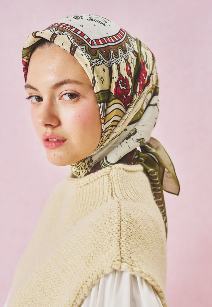 BEAUTY AND THE BEAST PATTERNED FLOSS VISCOSE SCARF FOREST
