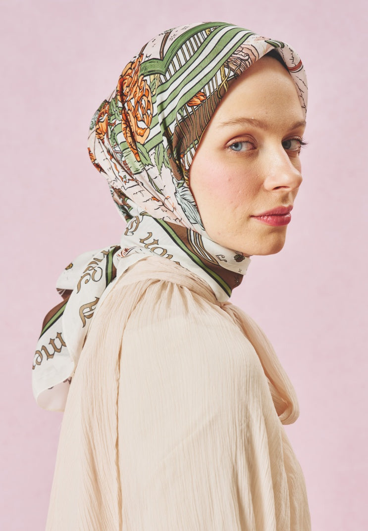 BEAUTY AND THE BEAST PATTERNED FLOSS VISCOSE SCARF CLAY BROWN