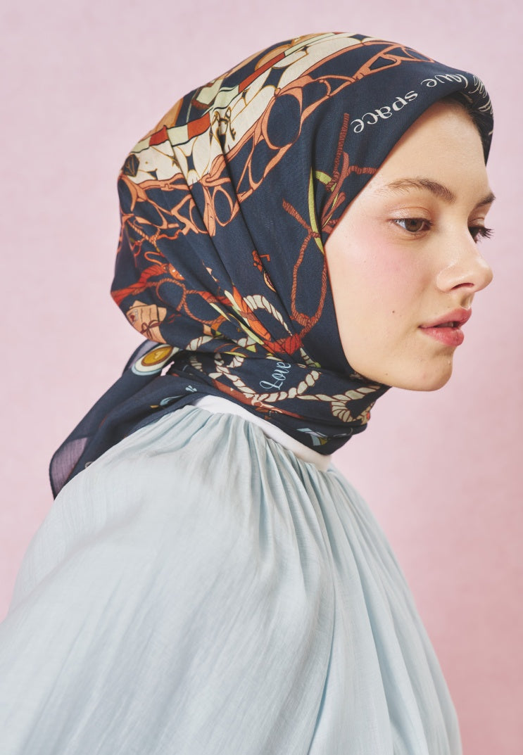 DREAMY SKIES PATTERNED FLOSS VISCOSE SCARF OCEAN MIST