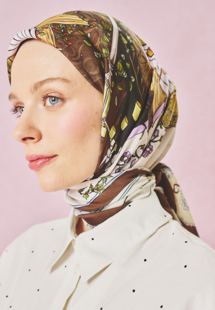 ENCHANTED MELODY PATTERNED FLOSS VISCOSE SCARF COFFEE CREAM