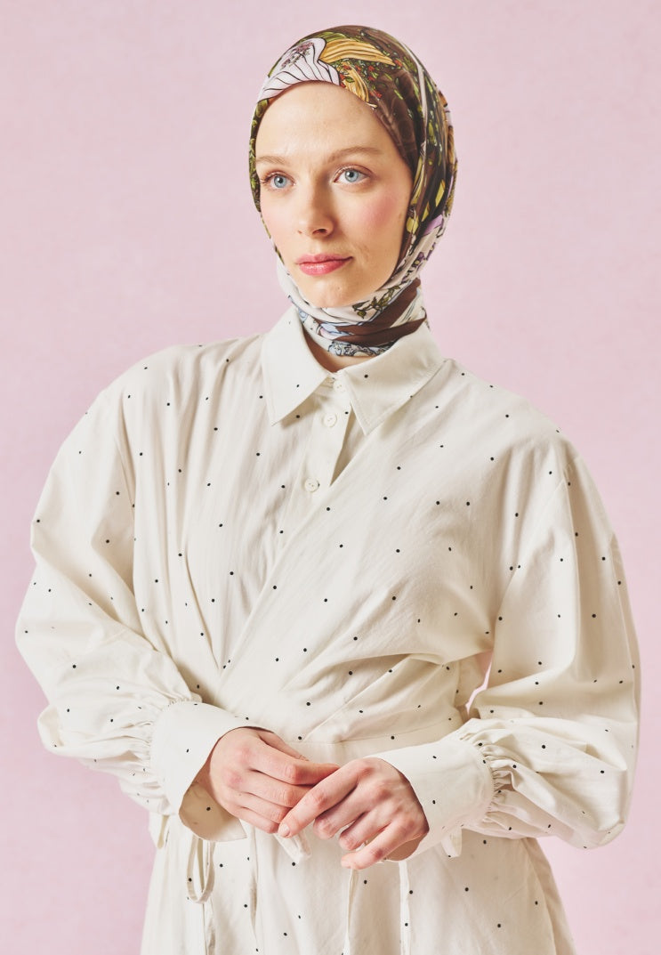 ENCHANTED MELODY PATTERNED FLOSS VISCOSE SCARF COFFEE CREAM