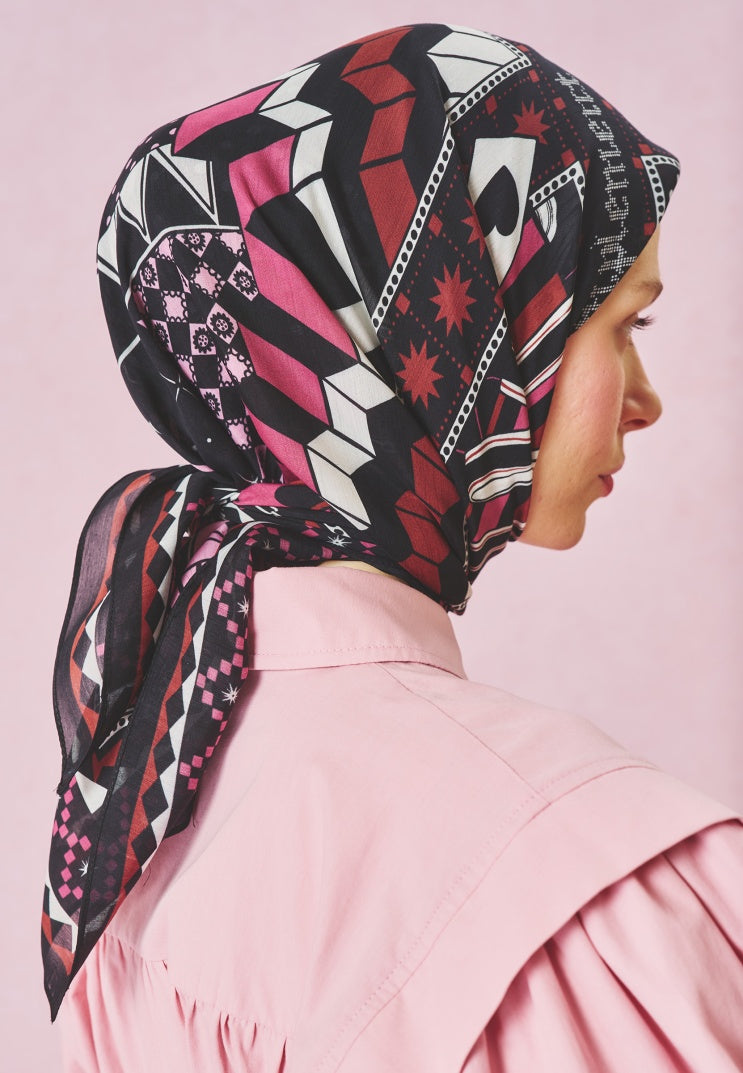 LITTLE LOVE DREAM PATTERNED FLOSS VISCOSE SCARF BLACK SWAN