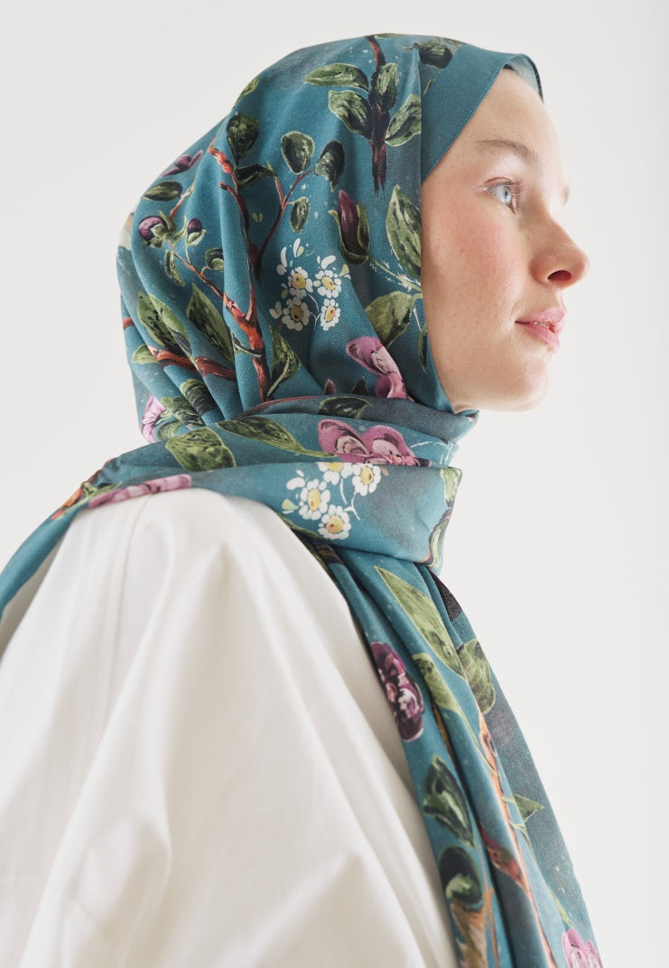 FLOWER RAIN PATTERNED COTTON VISCOSE HIJAB OCEAN