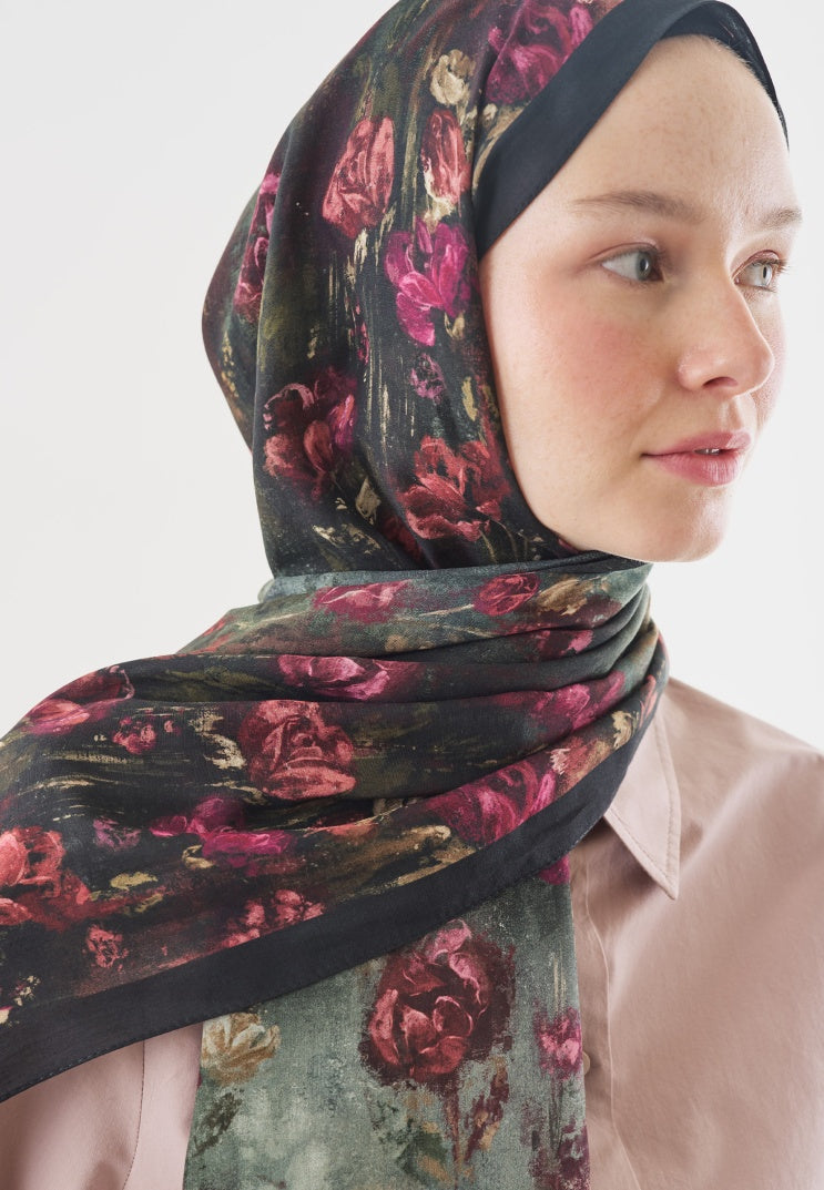 EVELYNE PATTERNED COTTON VISCOSE HIJAB DARK GREEN