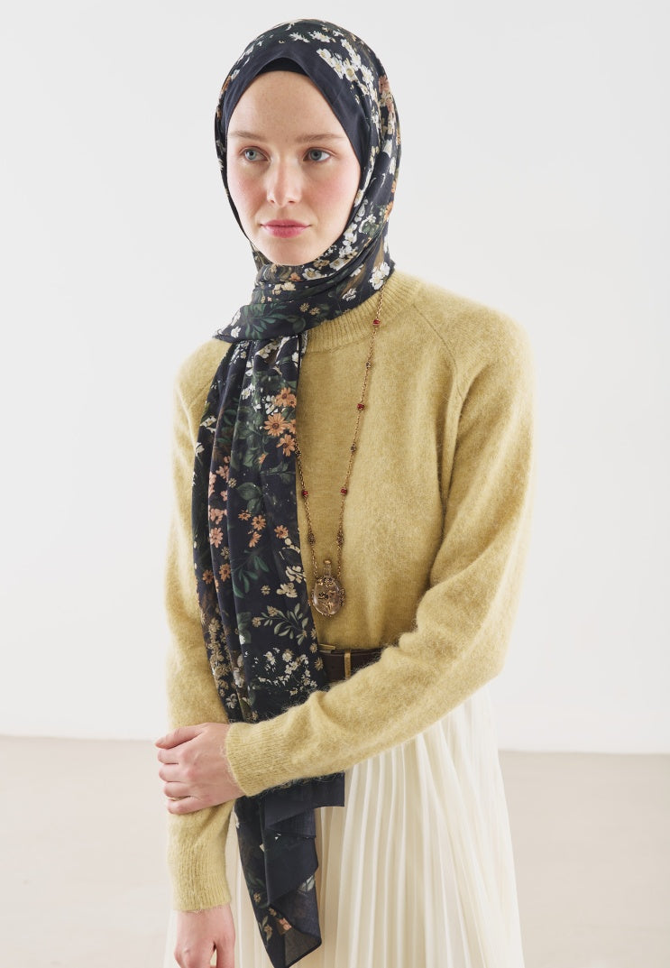 AVRIL PATTERNED COTTON VISCOSE HIJAB BLACK