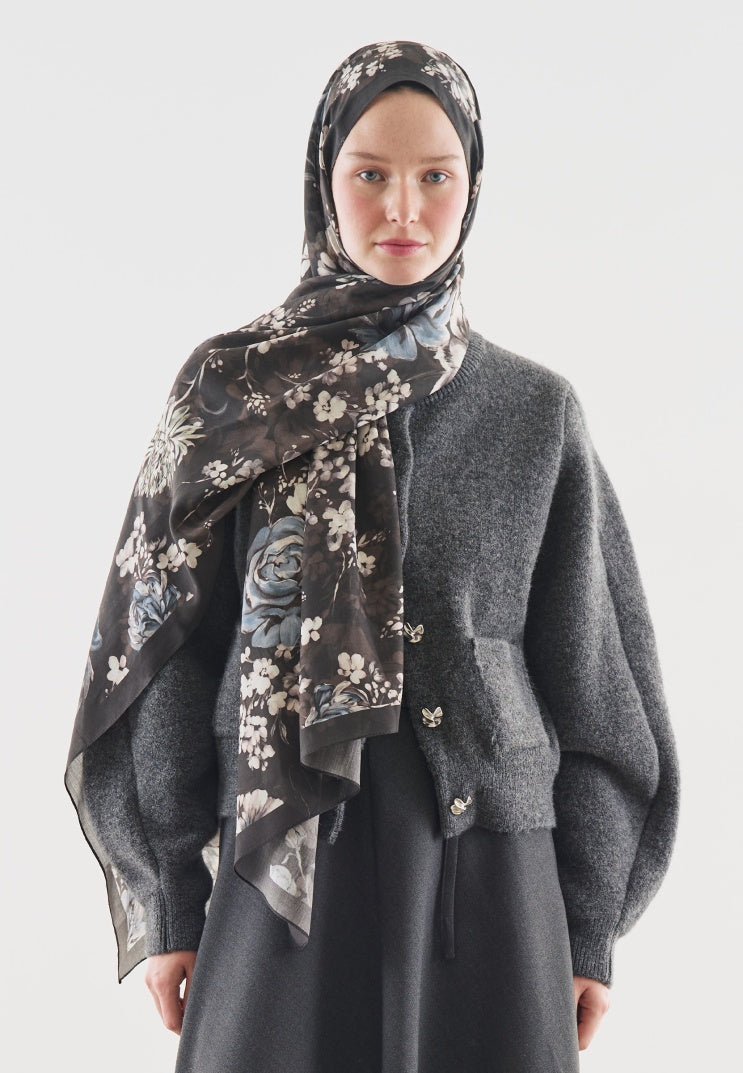 MIDNIGHT ROSE PATTERNED COTTON VISCOSE HIJAB BROWN