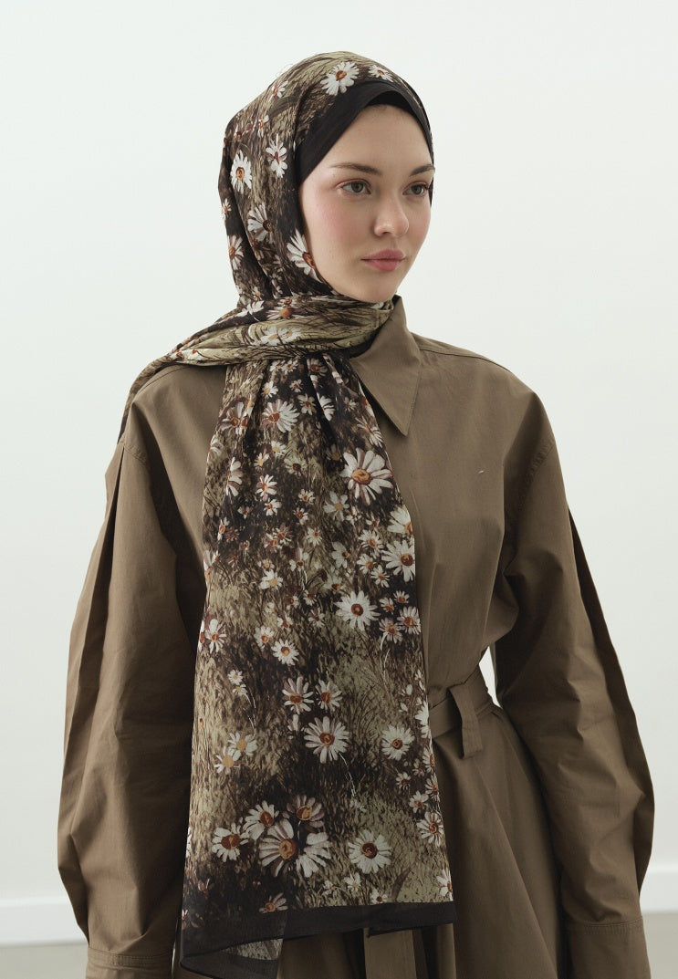 TINY DAISY PATTERNED COTTON VISCOSE HIJAB MINK