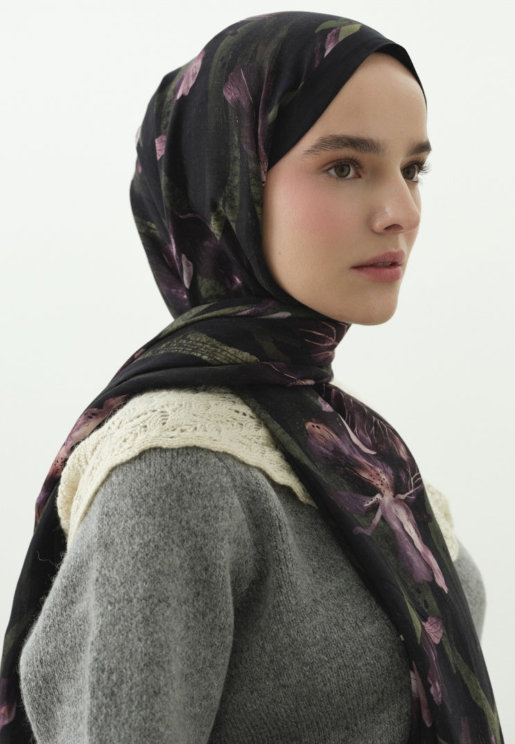 ZELINDA PATTERNED COTTON VISCOSE HIJAB PLUM