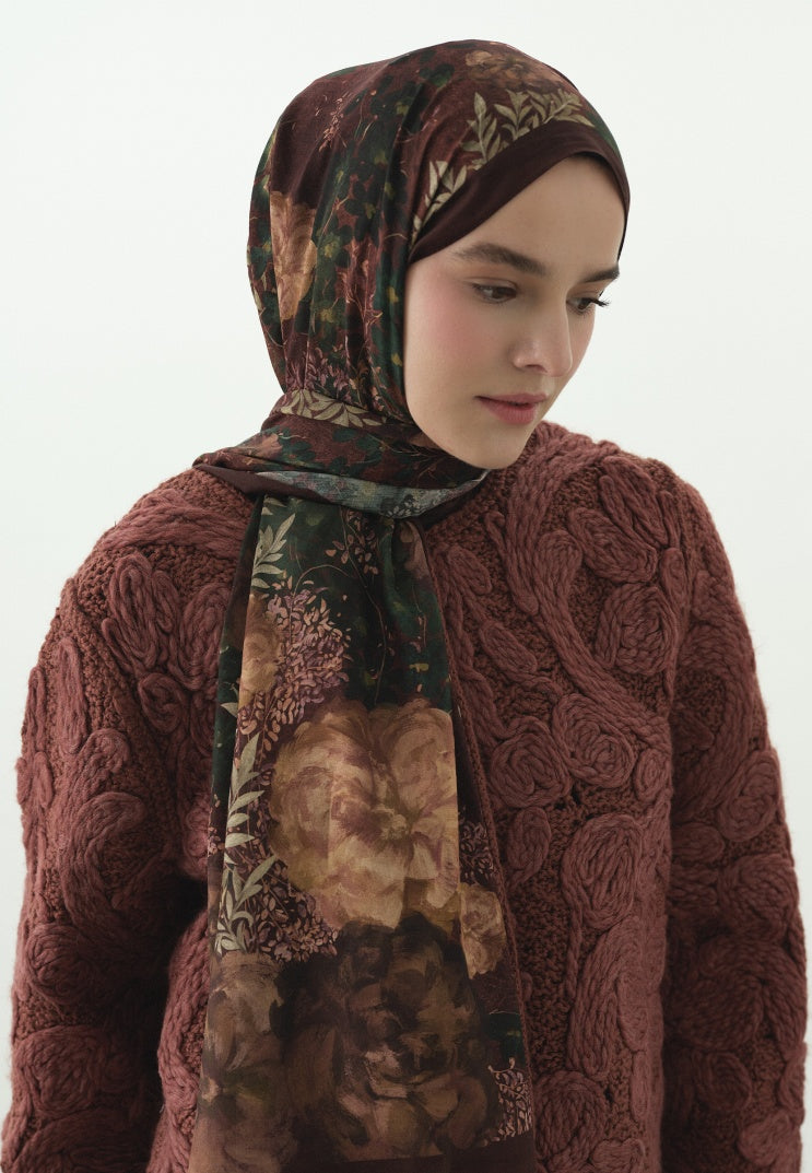 SOFT HIBISCUS PATTERNED COTTON VISCOSE HIJAB BURGUNDY