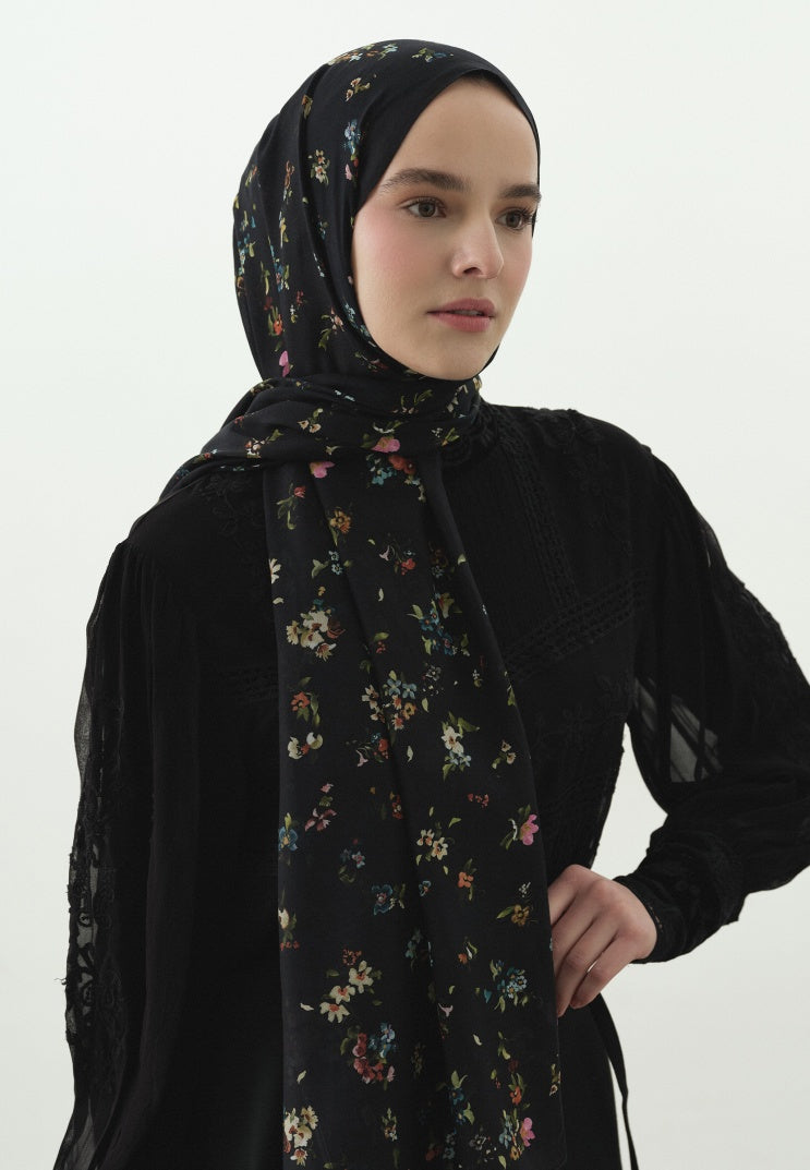 TINY BLOOMS PATTERNED COTTON VISCOSE HIJAB BLACK