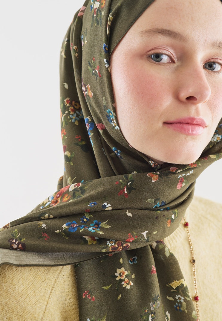TINY BLOOMS PATTERNED COTTON VISCOSE HIJAB KHAKI