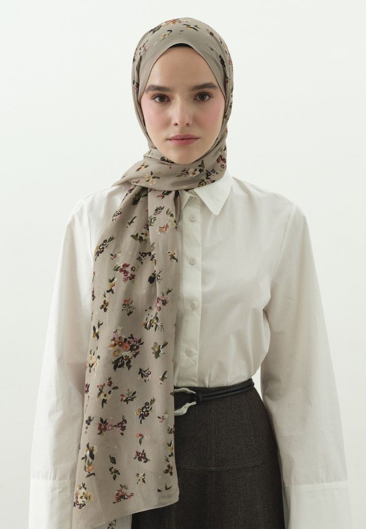 TINY BLOOMS PATTERNED COTTON VISCOSE HIJAB MINK