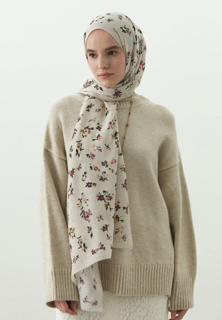 TINY BLOOMS PATTERNED COTTON VISCOSE HIJAB BEIGE
