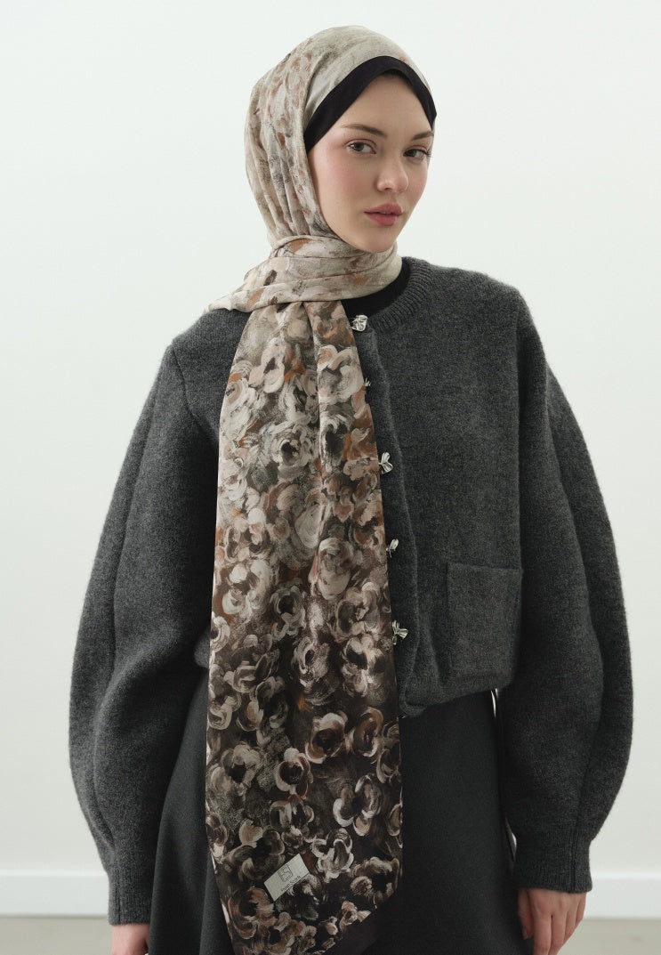 PEARLIE PATTERNED COTTON VISCOSE HIJAB BLACK