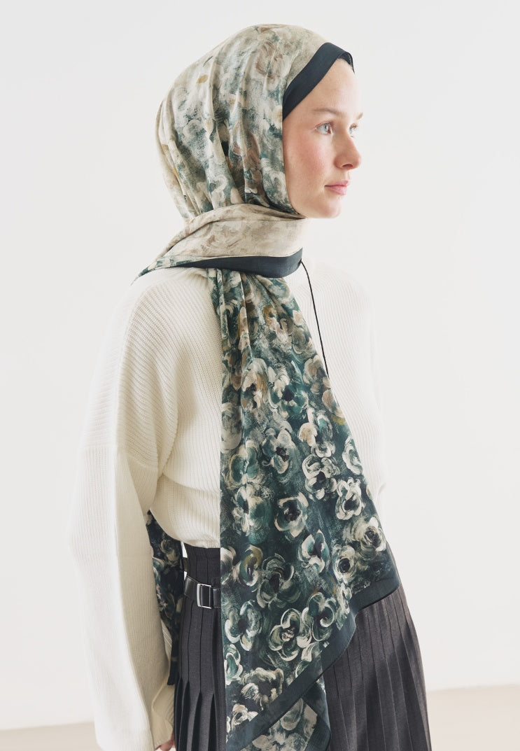 PEARLIE PATTERNED COTTON VISCOSE HIJAB DARK GREEN