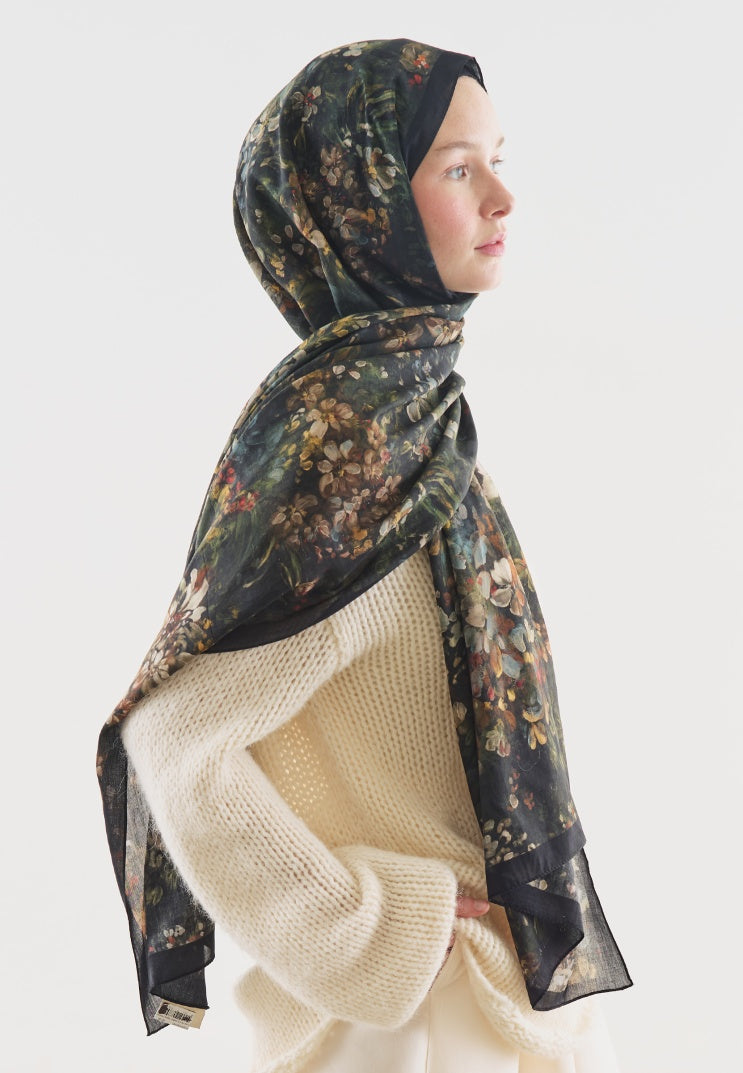 DARK BEAUTY PATTERNED COTTON VISCOSE HIJAB BLACK