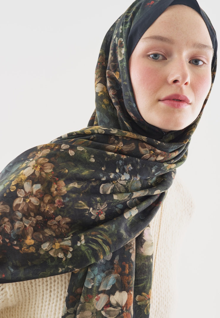 DARK BEAUTY PATTERNED COTTON VISCOSE HIJAB BLACK