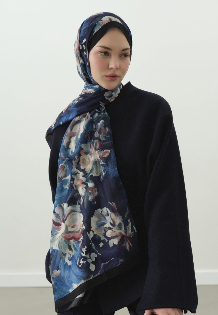 JANE PATTERNED COTTON VISCOSE HIJAB MIDNIGHT BLUE