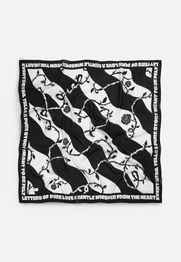 LOVE REVERIE PATTERNED FLOSS VISCOSE SCARF BLACK