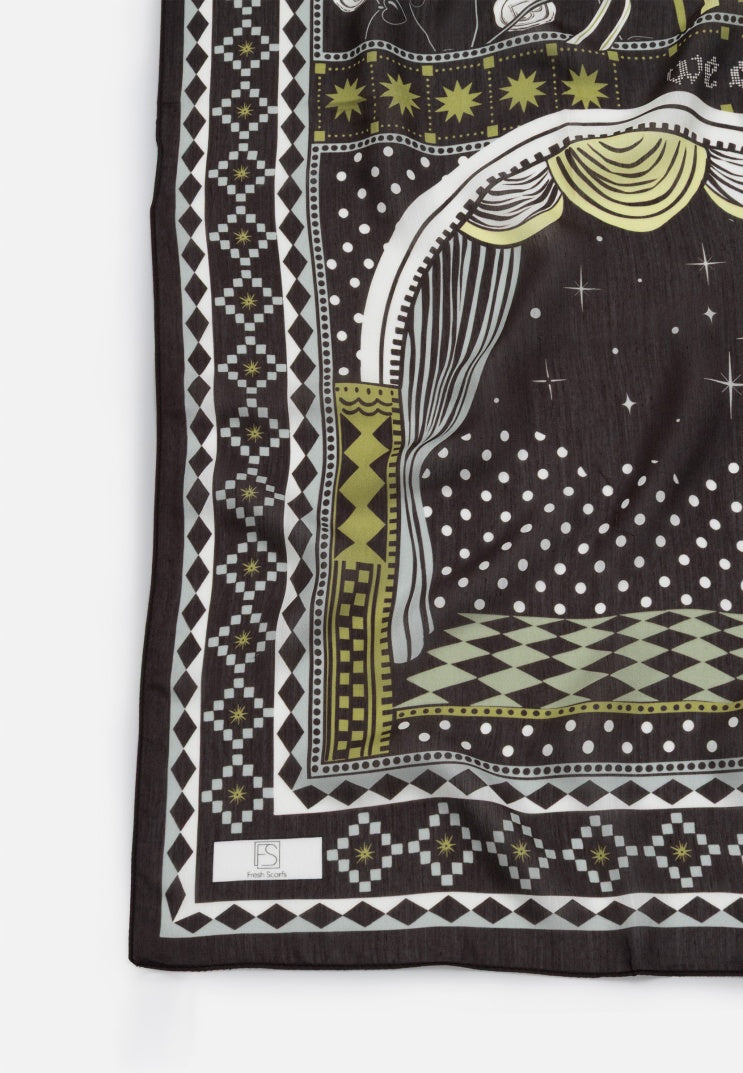 LITTLE LOVE DREAM PATTERNED FLOSS VISCOSE SCARF BROWN