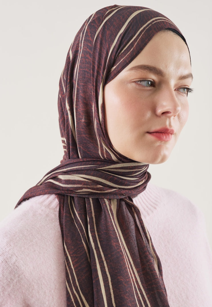 STRIPED PATTERN RAMI HIJAB BURGUNDY