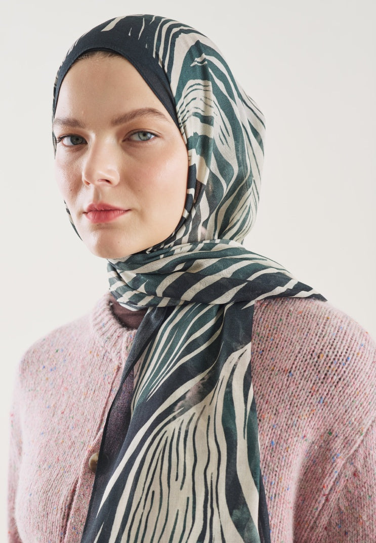 WILD ZEBRA PATTERN RAMI HIJAB DEEP GREEN