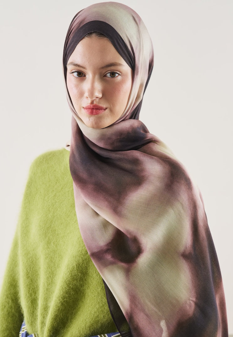 FLORAL BATIK PATTERN RAMI HIJAB TREE BARK