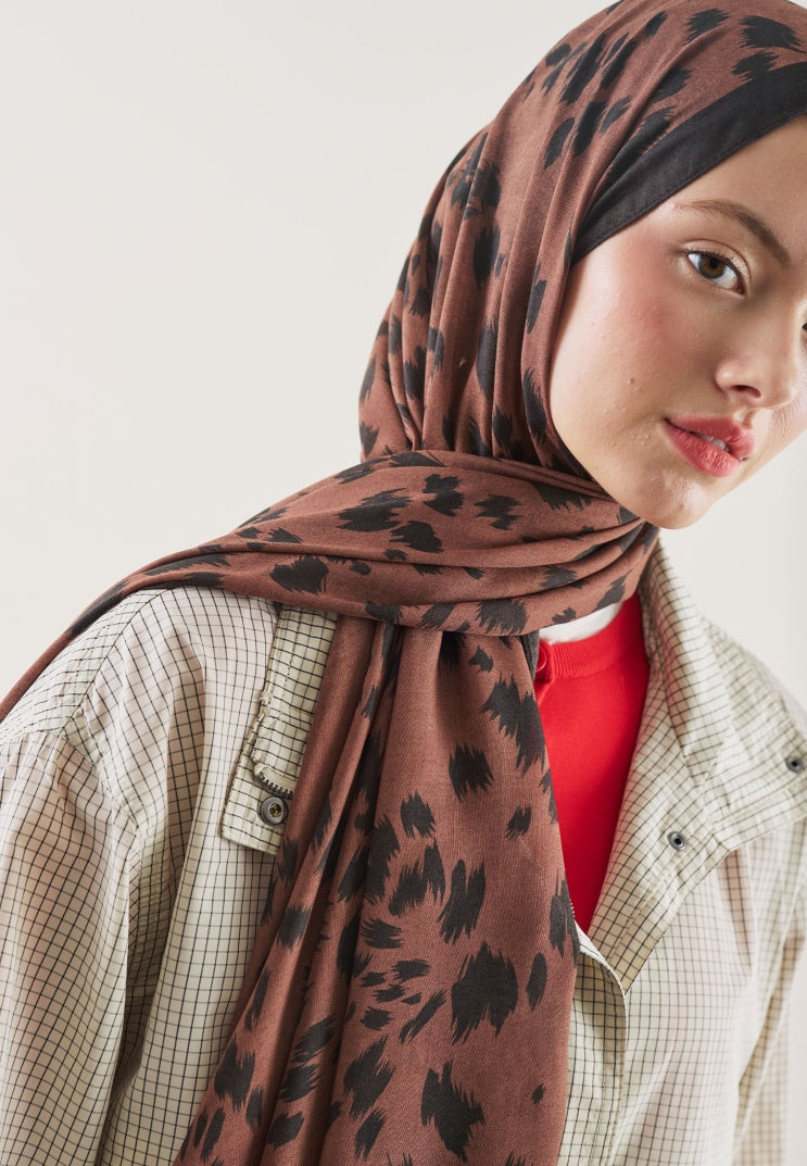 CHEETAH PATTERN RAMI HIJAB BROWN