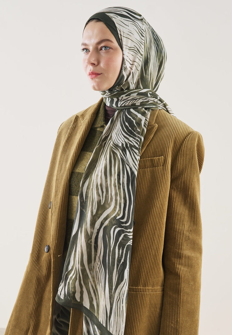 WILD ZEBRA PATTERN RAMI HIJAB KHAKI