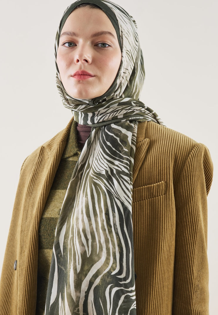 WILD ZEBRA PATTERN RAMI HIJAB KHAKI