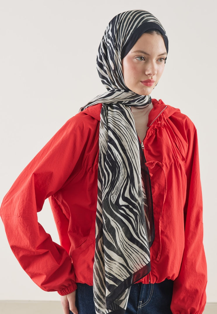 WILD ZEBRA PATTERN RAMI HIJAB BLACK