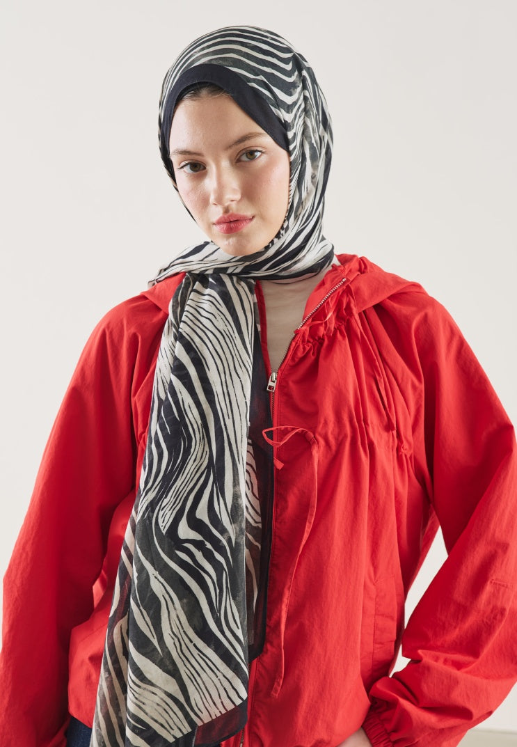 WILD ZEBRA PATTERN RAMI HIJAB BLACK