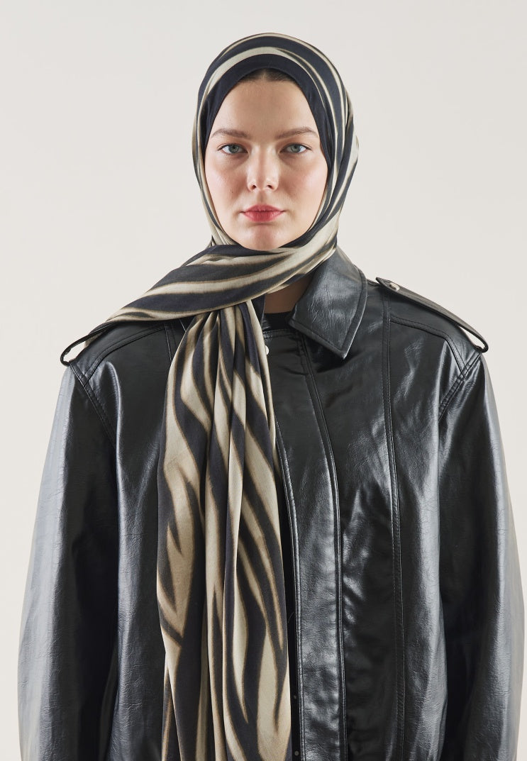 ZEBRA PATTERN RAMI HIJAB BLACK